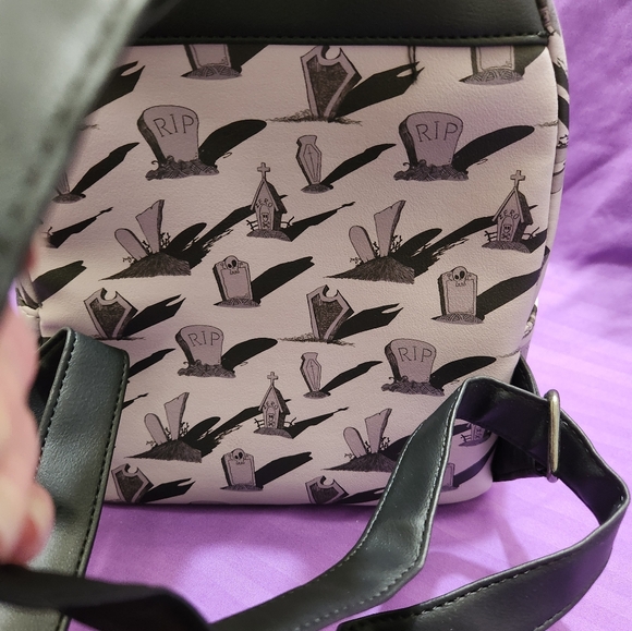 DISNEY NBC NIGHTMARE BEFORE CHRISTMAS LOUNGEFLY MINI BACKPACK EUC - Picture 5 of 9